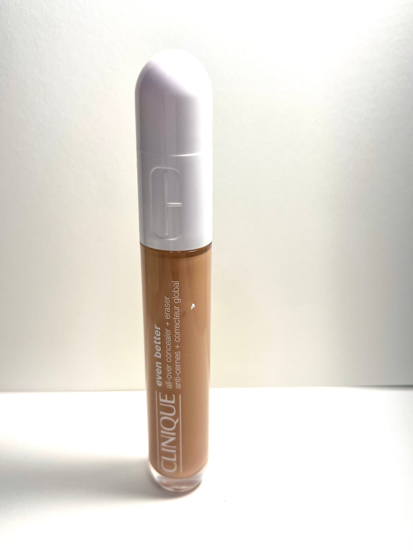 EVEN BETTER ALL-OVER CONCELEAR+ERASER CLINIQUE - CN02BREZE- PRODUCTO ORIGINAL EXISTENCIAS LIMITADAS