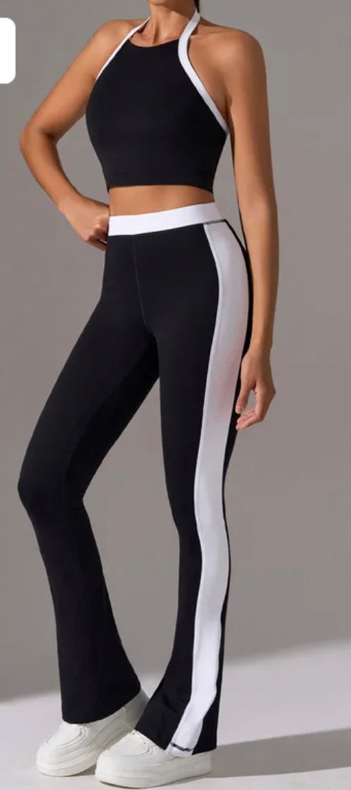 Fit Stripe set cuello alto /flare legging Black