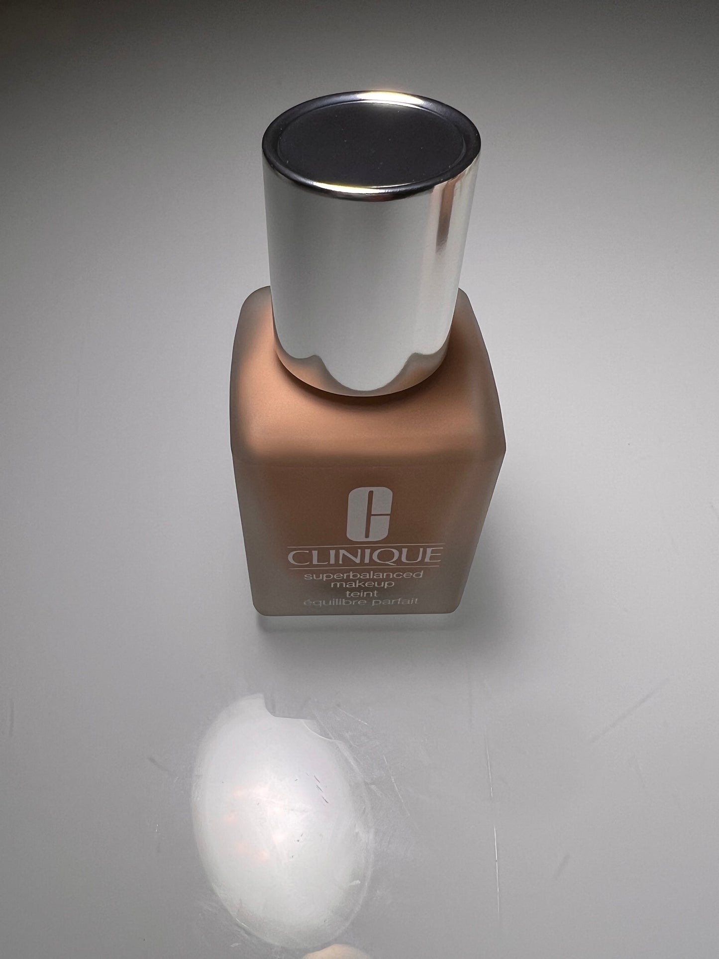 SUPERBALANCED MAKEUP FOUNDATION- PRODUCTO ORGINIAL EXISTENCIAS LIMITADAS