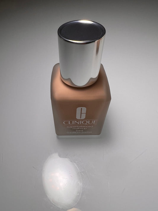 SUPERBALANCED MAKEUP FOUNDATION- PRODUCTO ORGINIAL EXISTENCIAS LIMITADAS