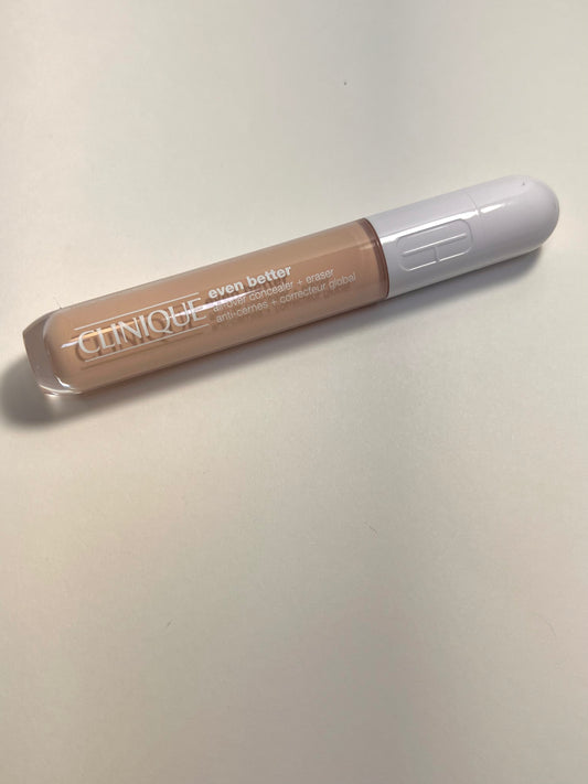 EVEN BETTER ALL-OVER CONCELEAR+ERASER CLINIQUE - CN02BREZE- PRODUCTO ORIGINAL EXISTENCIAS LIMITADAS