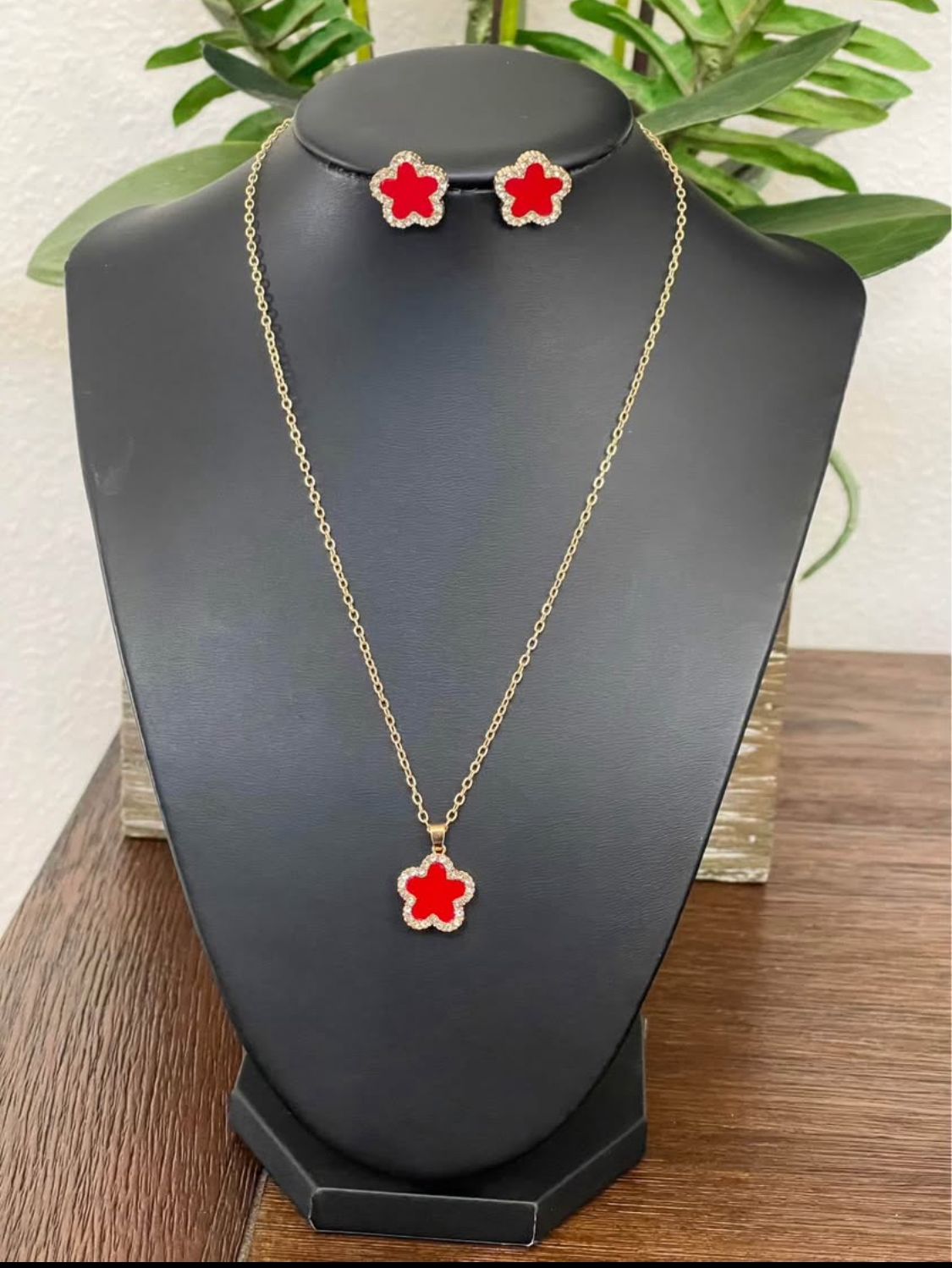 Set Delicada Flor Roja